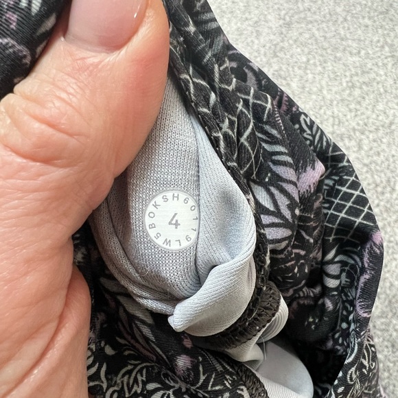 Lululemon wonder under leggings, full length - Picture 3 of 3